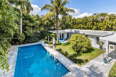 $4,499,000 | 2550 Flamingo Drive, Miami Beach, FL 33140