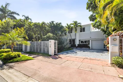 $4,499,000 | 2550 Flamingo Drive, Miami Beach, FL 33140