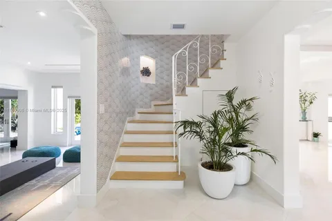 $4,499,000 | 2550 Flamingo Drive, Miami Beach, FL 33140
