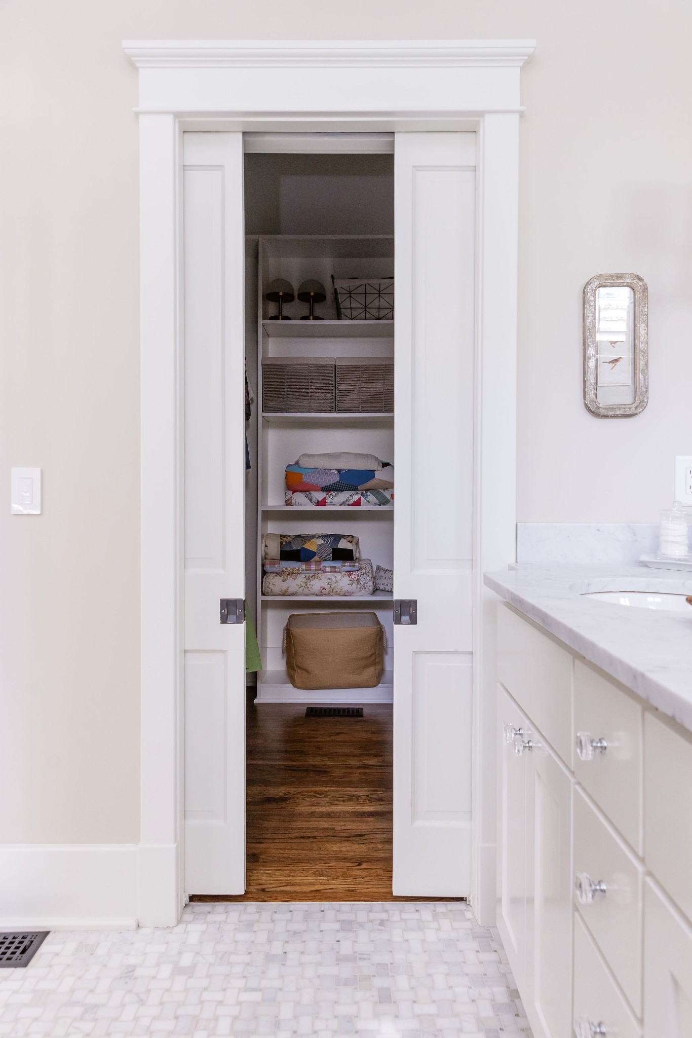 200 Battle Avenue Franklin, TN 37064 - Photo 42 of 95 a bathroom with a sink and a mirror