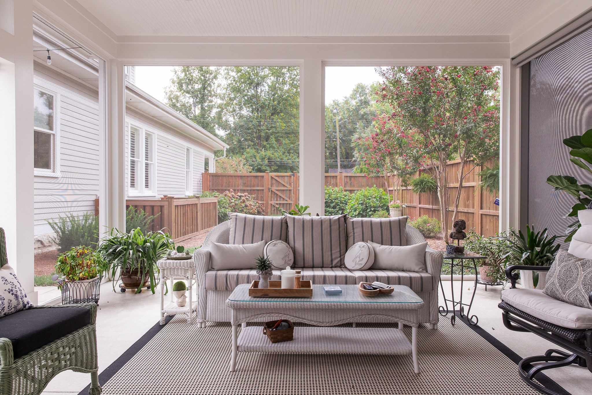 200 Battle Avenue Franklin, TN 37064 - Photo 77 of 95 a living room with furniture and a large window