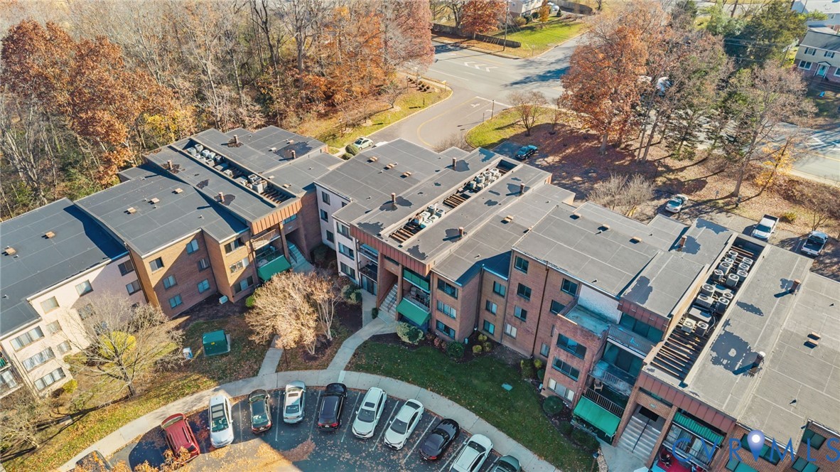 1503 Largo Road, Unit 201 Richmond, VA 23238 - Photo 33 of 37 an aerial view of a building with outdoor space