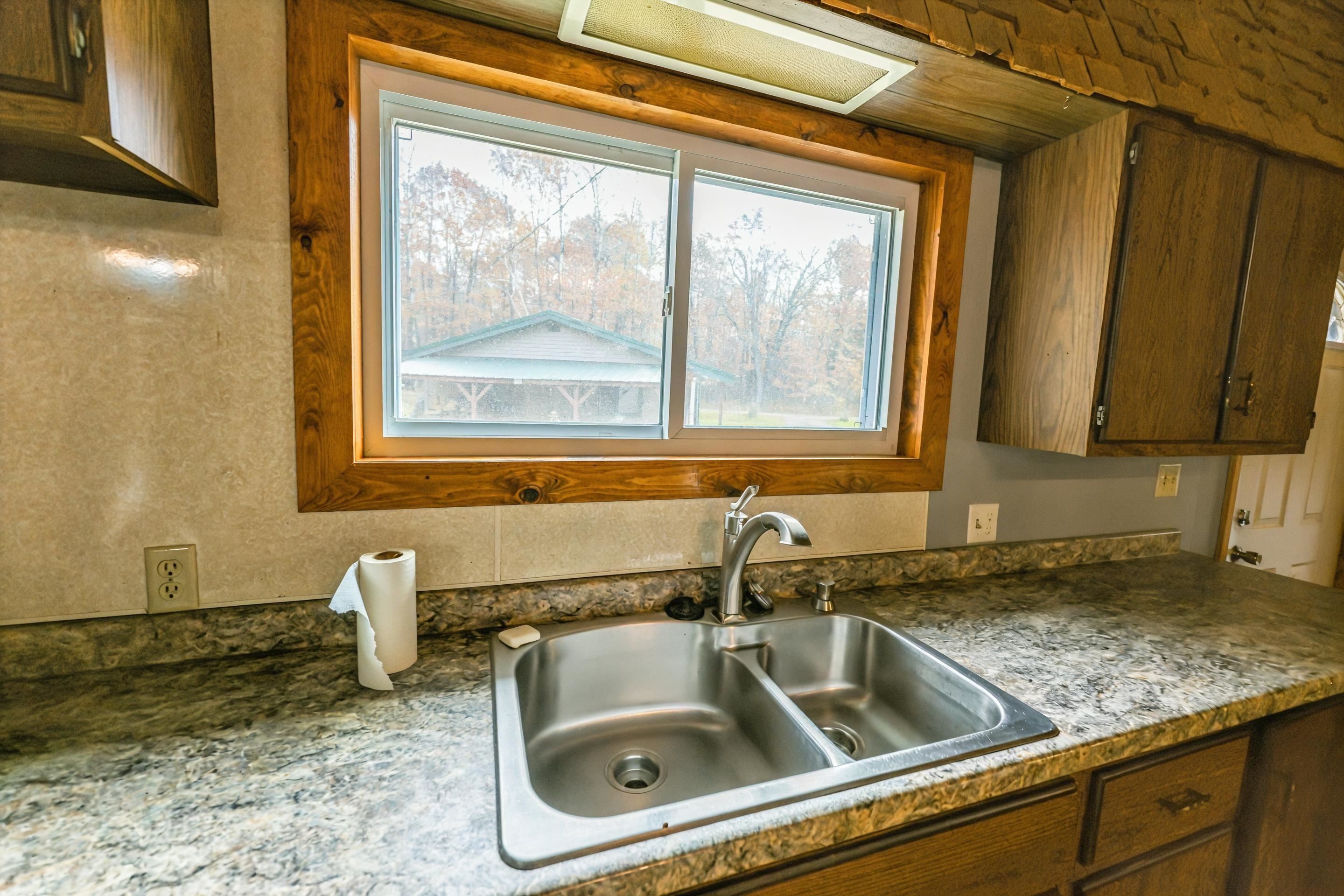 10869 Randall Lane Suring, WI 54174 - Photo 5 of 25