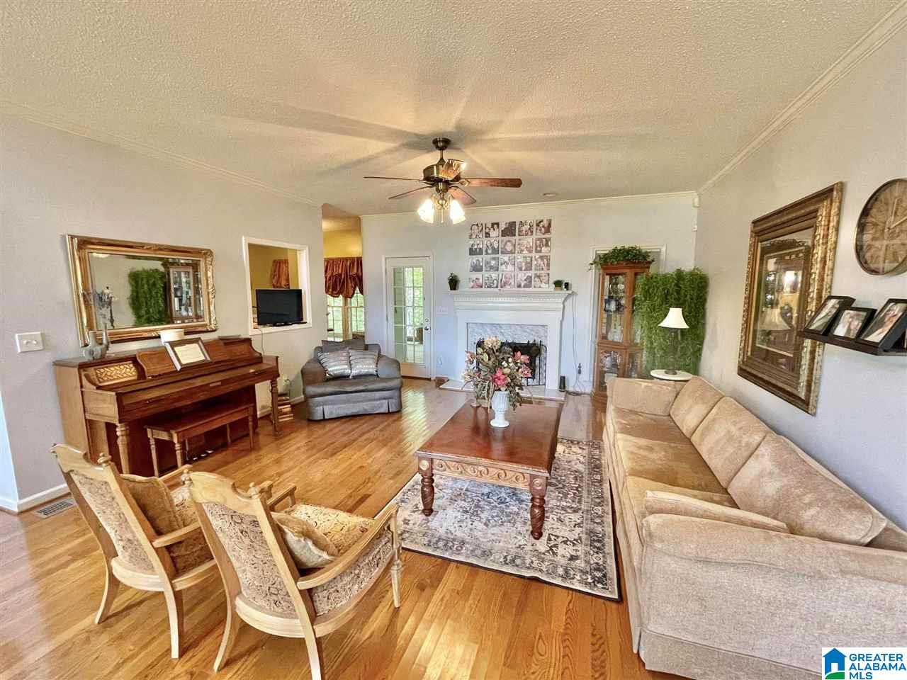 222 Grande View Lane Alabaster, AL 35114 - Photo 6 of 35