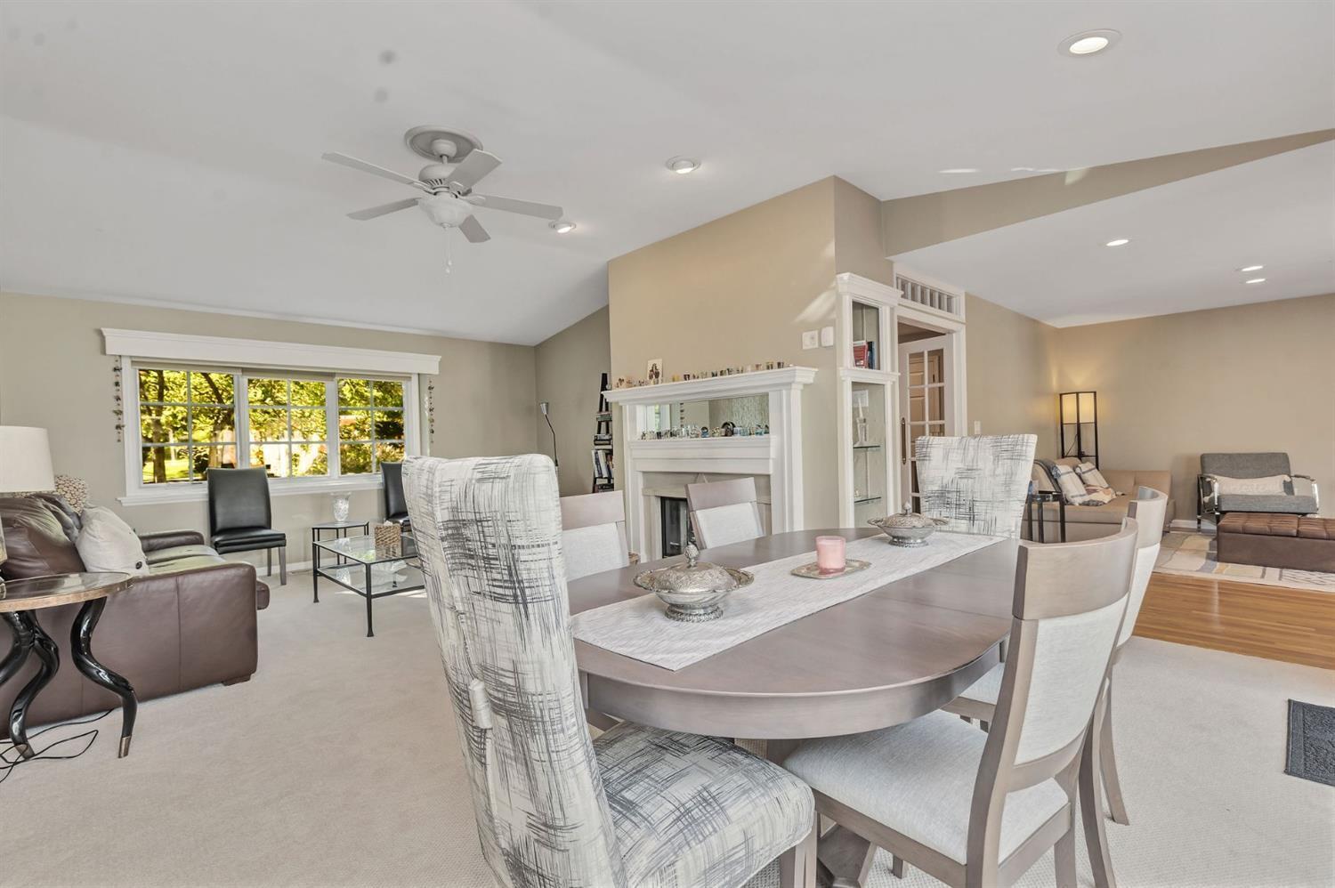 8854 Montgomery Road Cincinnati, OH 45236 - Photo 8 of 27 Gallery Image 8