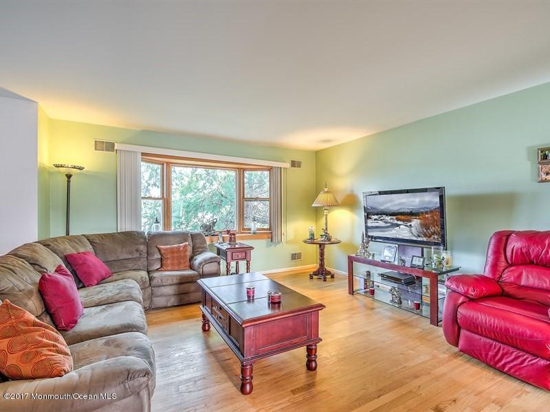 1261 Herkimer Road Brick, NJ 08724 - Photo 5 of 25 005_LIVING ROOM