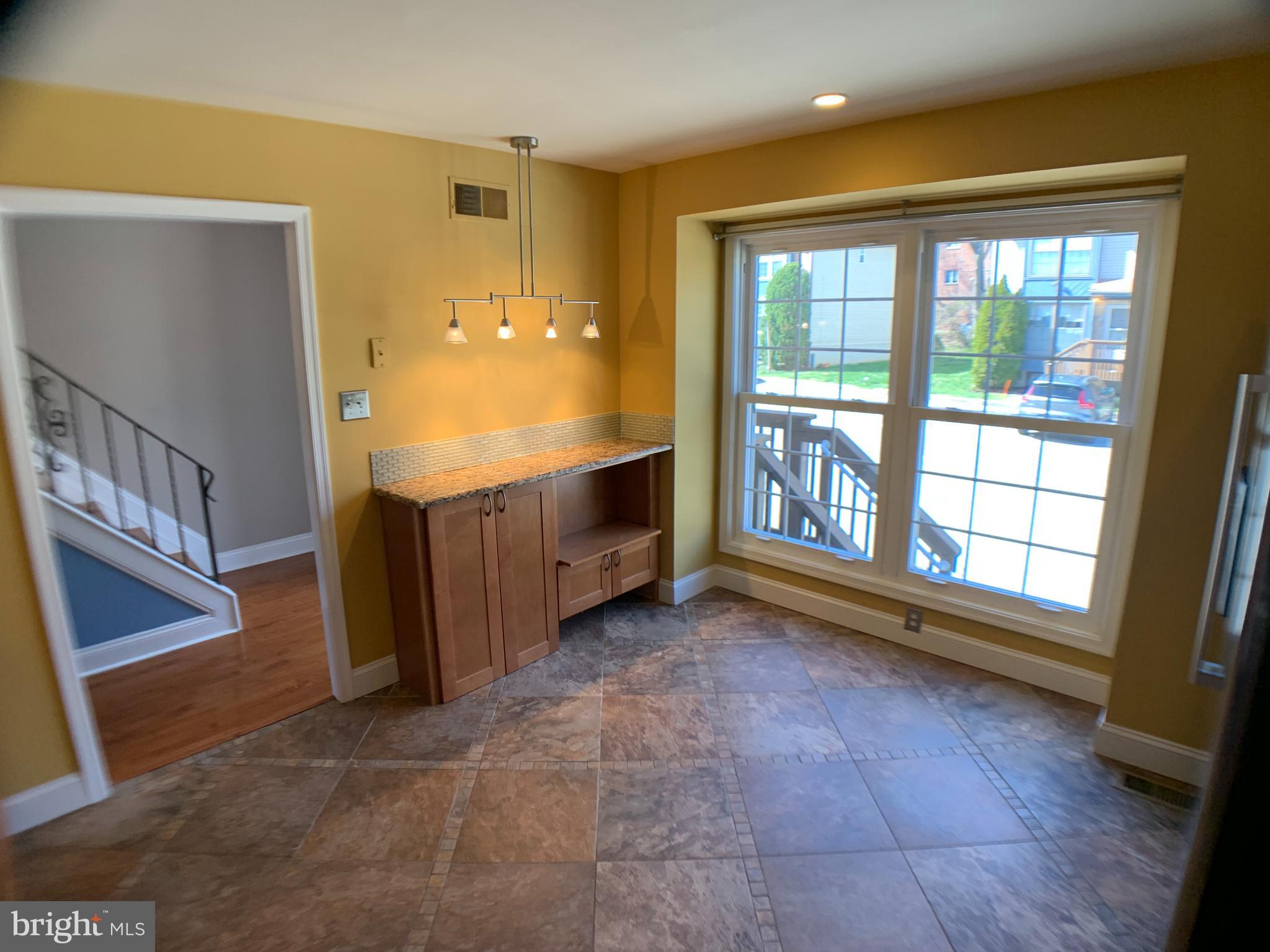 7925 Ridge Avenue, Unit 28 Philadelphia, PA 19128 - Photo 7 of 39 Kitchen