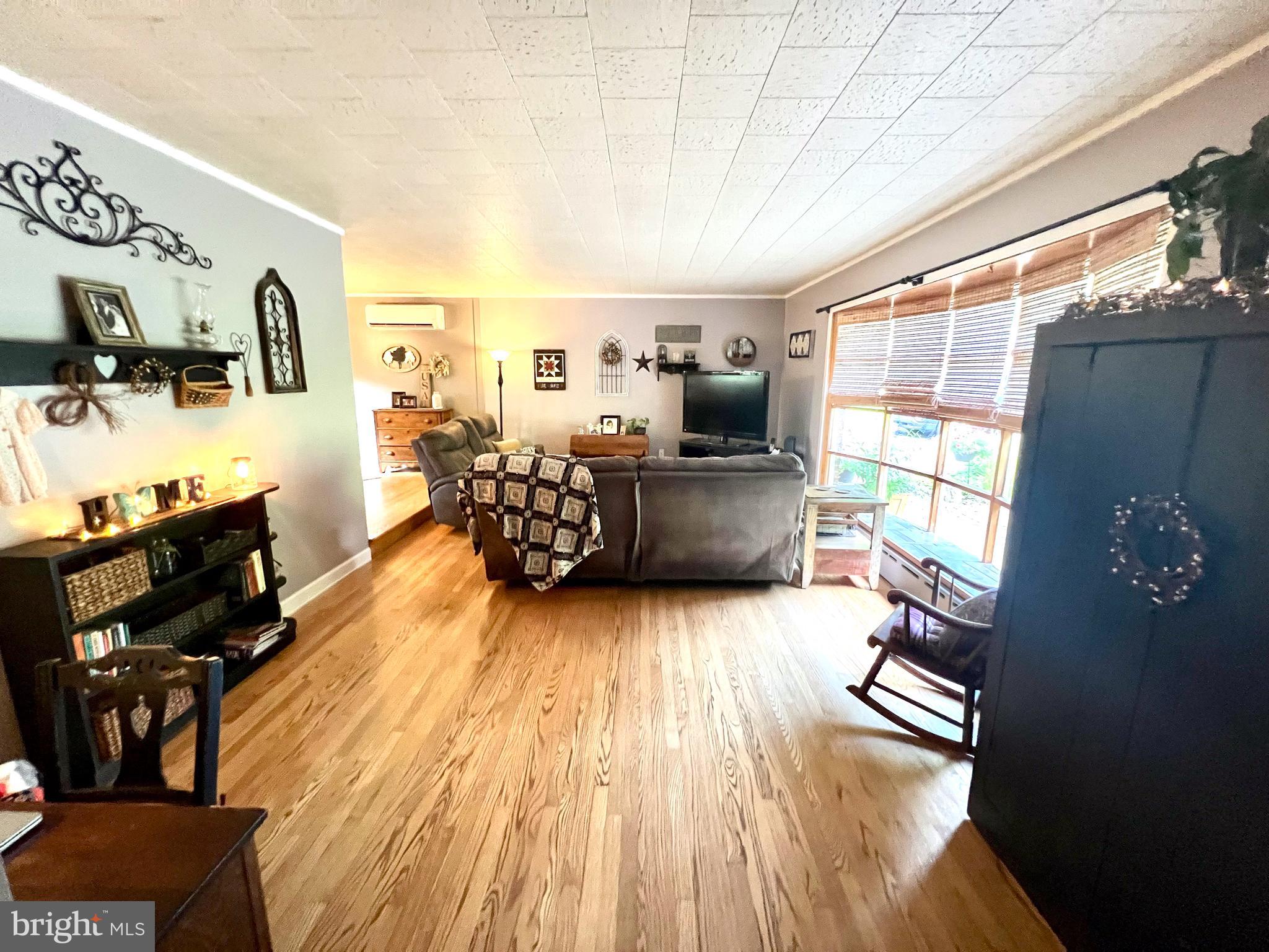91 Fawn Road Reedsville, PA 17084 - Photo 4 of 54