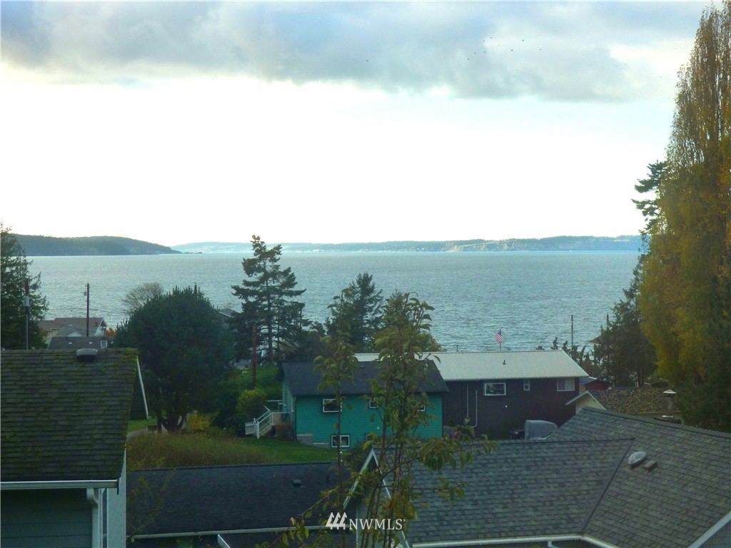 908 High Road Camano Island, WA 98282 - Photo 15 of 19 Gallery Image 15
