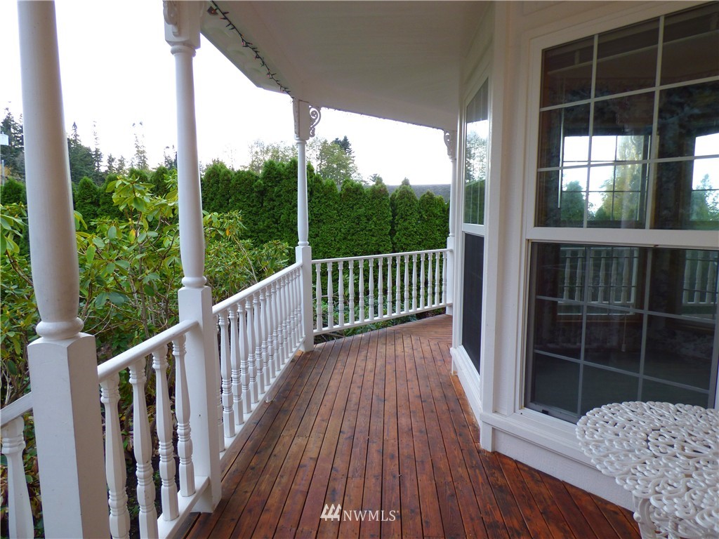 908 High Road Camano Island, WA 98282 - Photo 17 of 19 Gallery Image 17