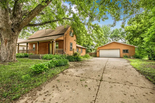 $225,000 | 250 2nd Street, Dassel, MN 55325