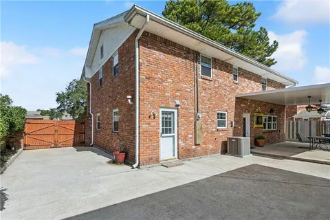 $315,000 | 5721 Abbey Drive, New Orleans, LA 70131