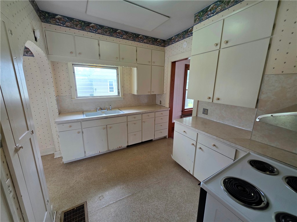 902 Wabash Avenue Paris, IL 61944 - Photo 11 of 15