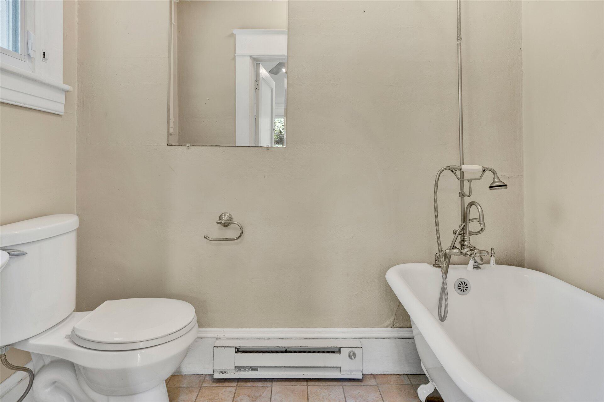 1905 Arlington Road Southwest Roanoke, VA 24015 - Photo 20 of 30 17-DSC00049