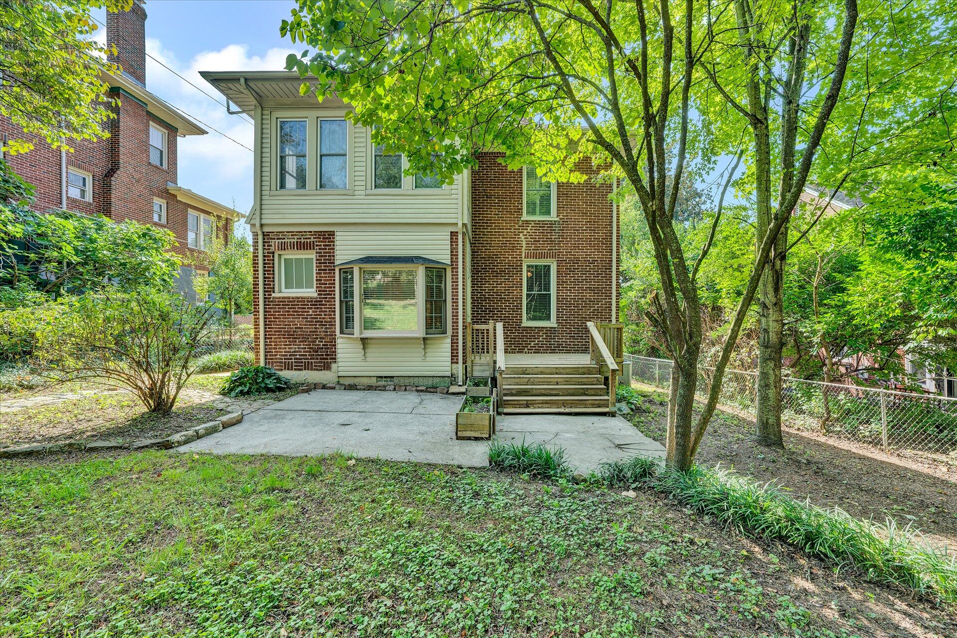 1905 Arlington Road Southwest Roanoke, VA 24015 - Photo 29 of 30 26-DSC00058
