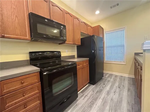 $2,200 | 1992 Hoods Fort Circle Northwest, Unit 22, Kennesaw, GA 30144