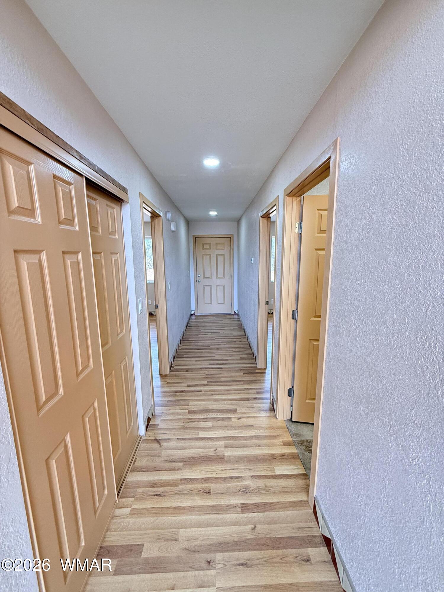 5462 County Line Road Snowflake, AZ 85937 - Photo 9 of 17 hall to back door