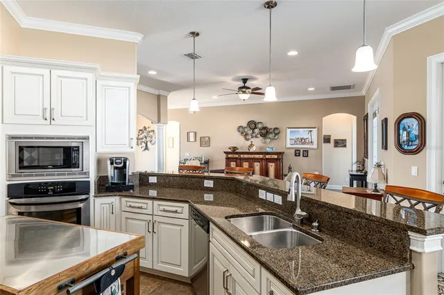 $430,000 | 1095 Northwest 45th Place, Ocala, FL 34475