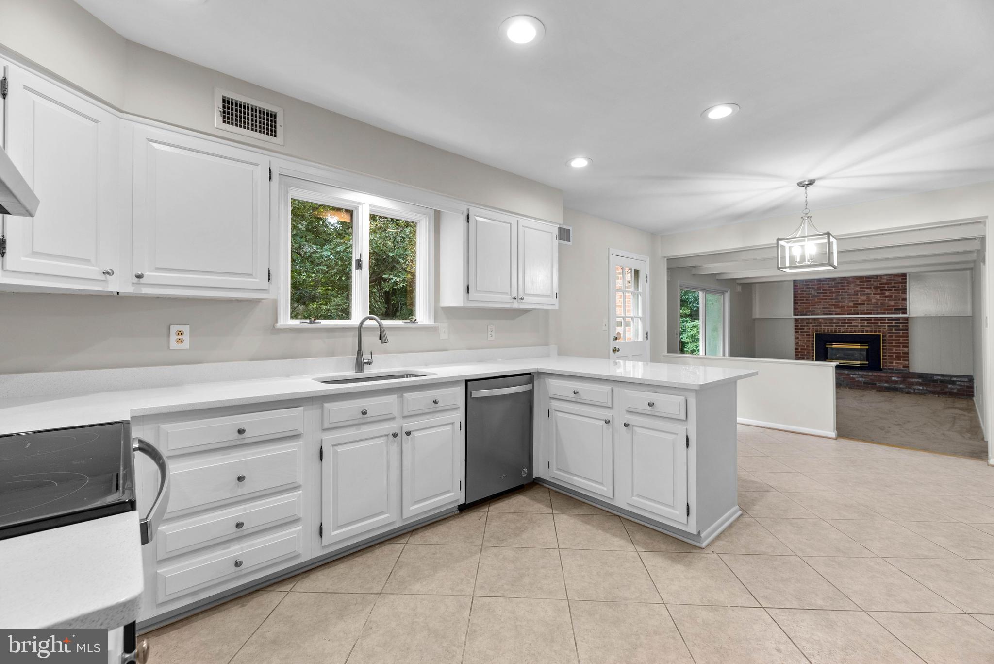 7350 Sanner Road Clarksville, MD 21029 - Photo 13 of 48 Kitchen