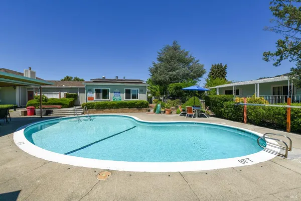 $269,000 | 406 Burgundy North, Calistoga, CA 94515