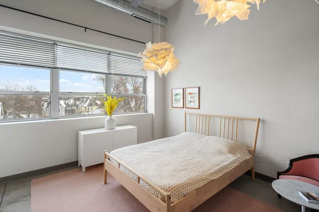 $1,795 | 111 East Franklin Avenue, Unit 316, Minneapolis, MN 55404