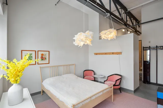 $1,795 | 111 East Franklin Avenue, Unit 316, Minneapolis, MN 55404