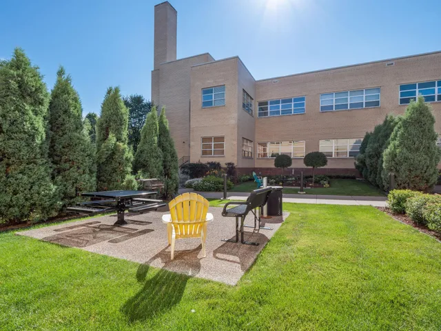 $1,795 | 111 East Franklin Avenue, Unit 316, Minneapolis, MN 55404