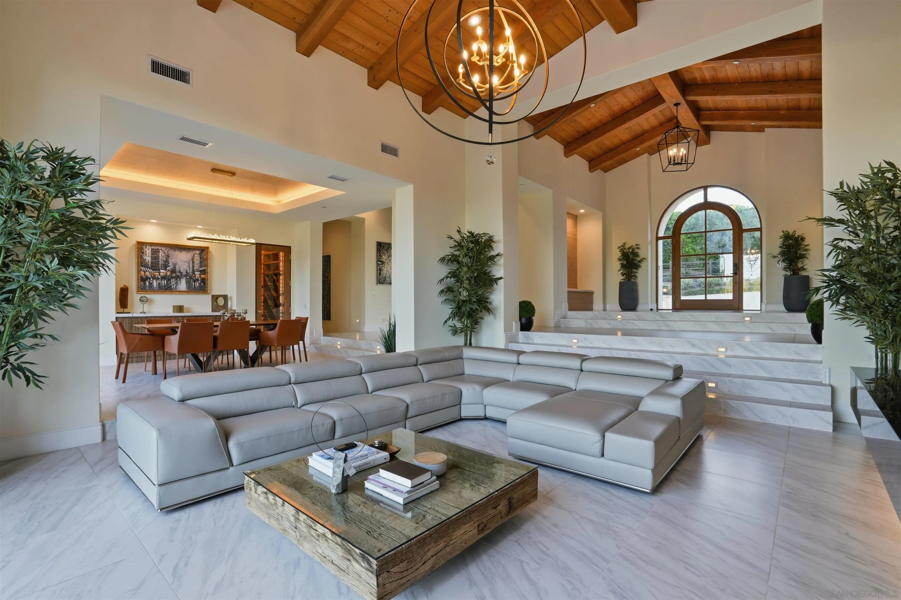 6045 Mimulus Rancho Santa Fe, CA 92067 - Photo 19 of 39 Living Room