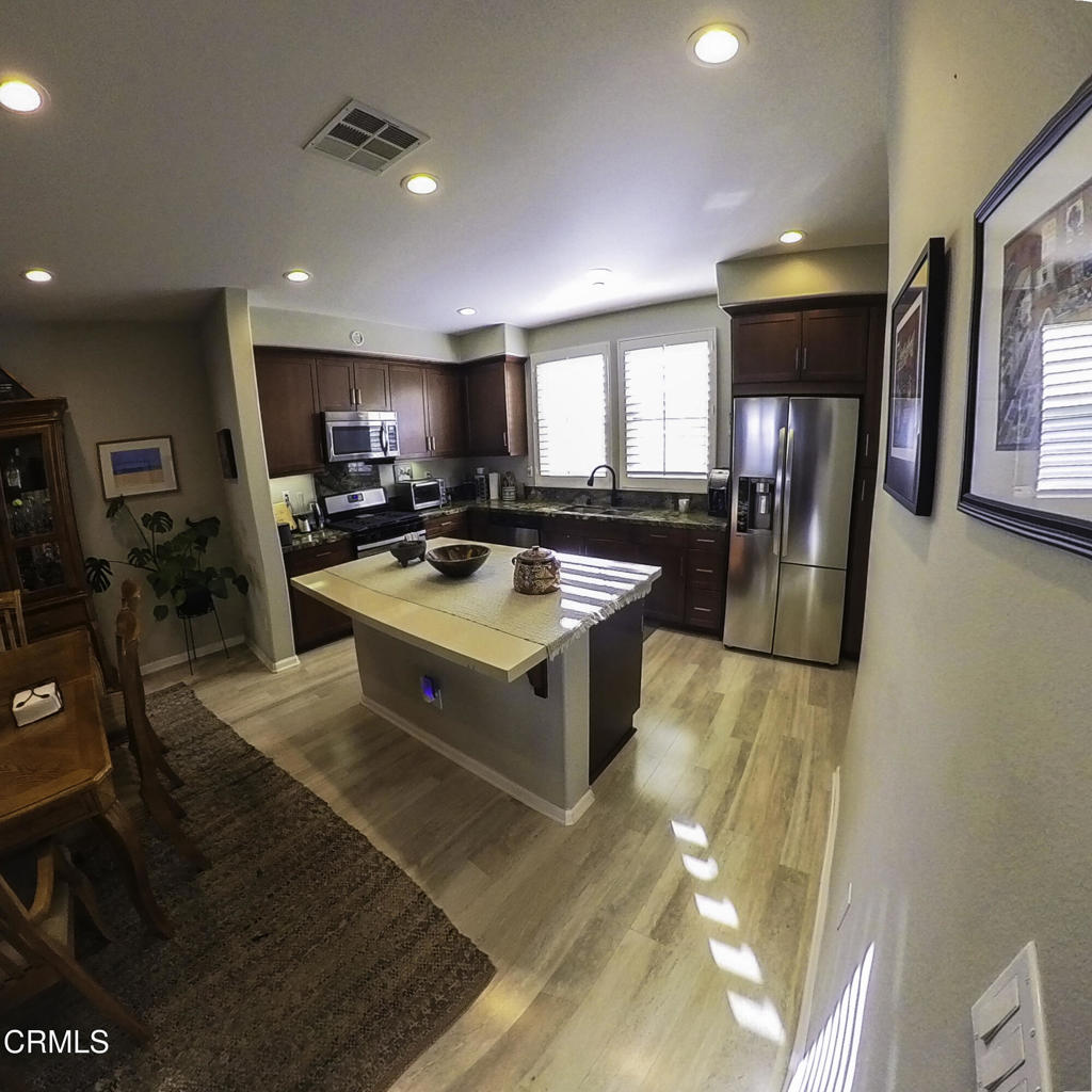 3661 Islander Walk Oxnard, CA 93035 - Photo 4 of 19