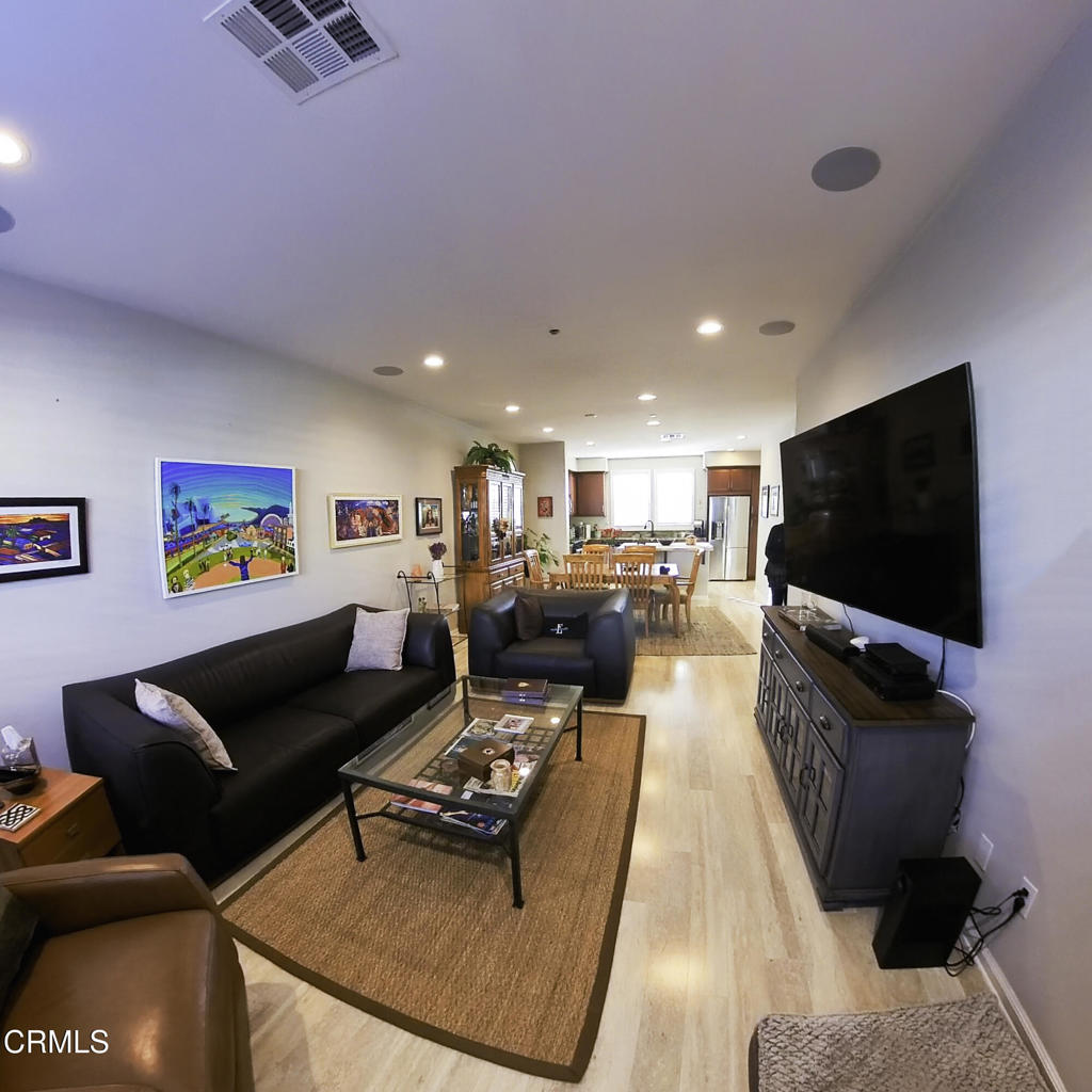 3661 Islander Walk Oxnard, CA 93035 - Photo 8 of 19