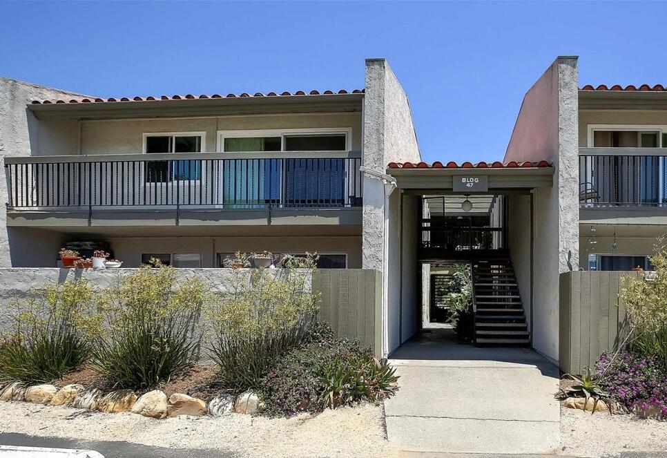47 Dearborn Place, Unit 26 Goleta, CA 93117 - Photo 1 of 17 Exterior