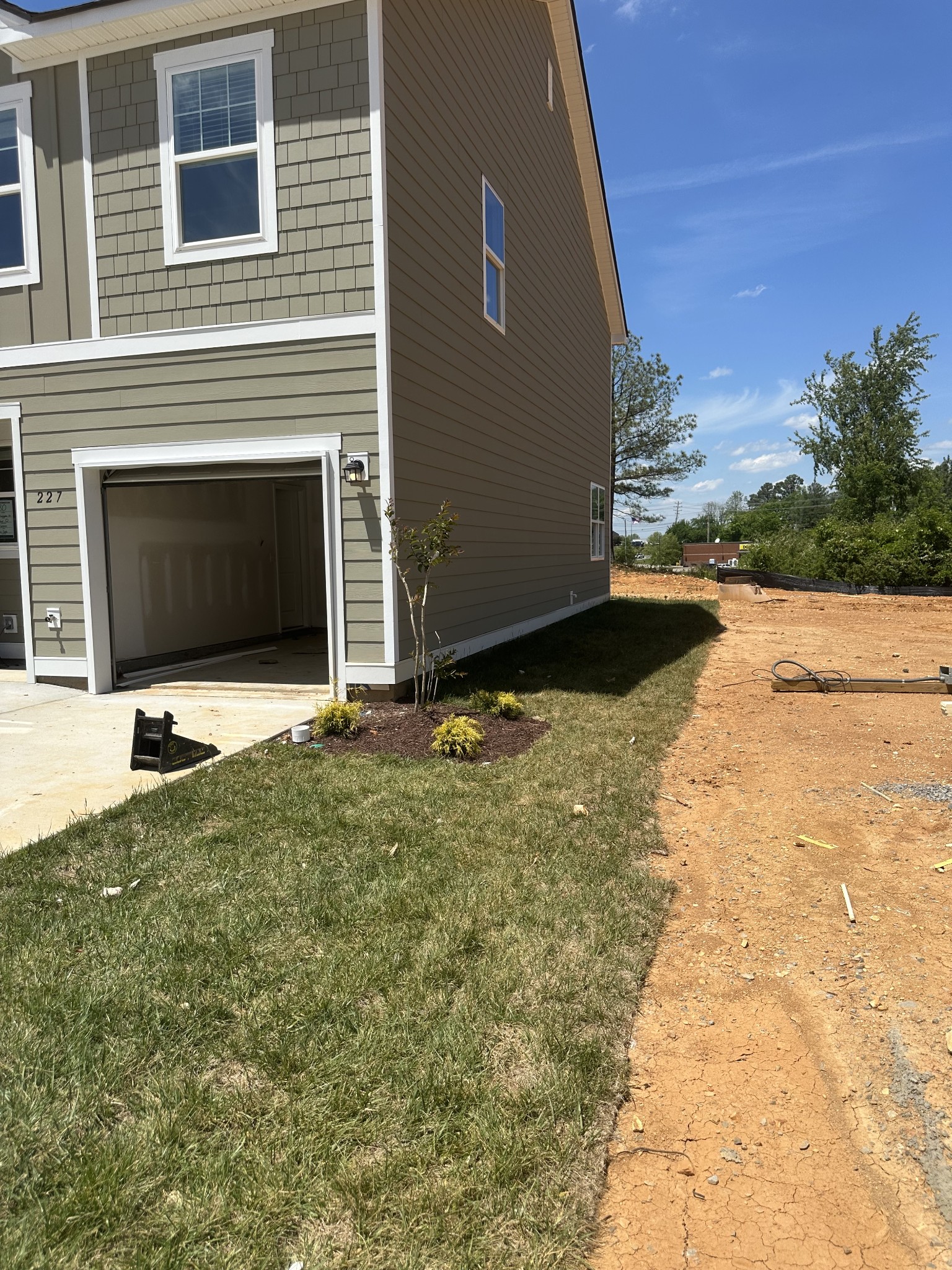 227 Darlington Drive Dickson, TN 37055 - Photo 17 of 20