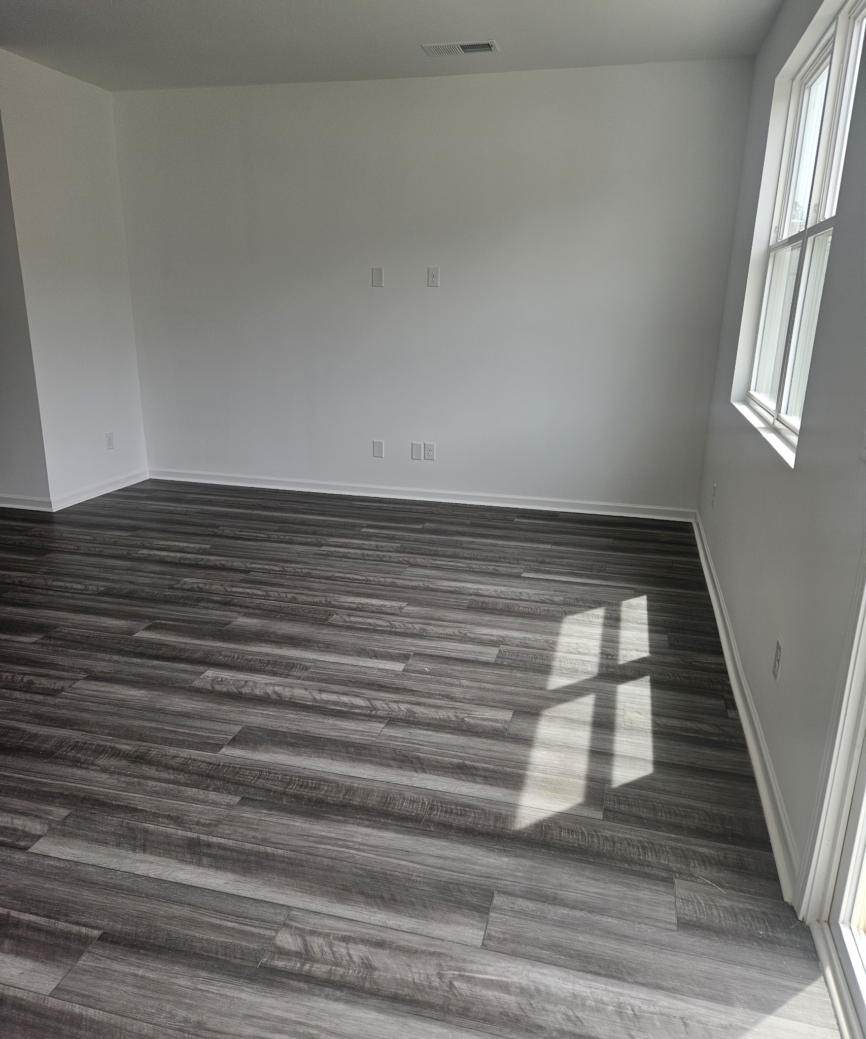 227 Darlington Drive Dickson, TN 37055 - Photo 2 of 20