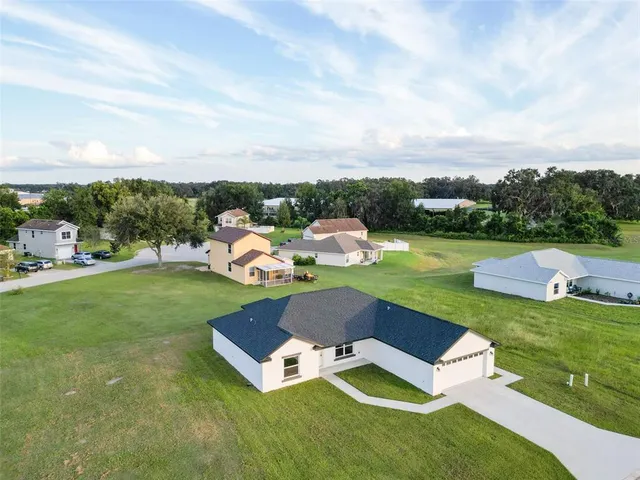 $369,900 | 2711 Southeast 77th Avenue, Bushnell, FL 33513