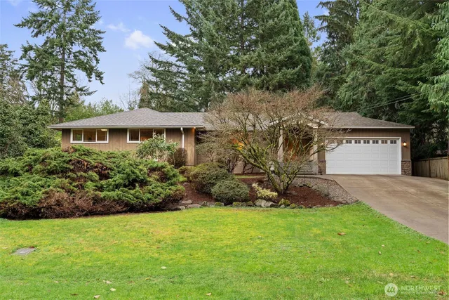 $1,070,000 | 20614 4th Avenue Southwest, Normandy Park, WA 98166