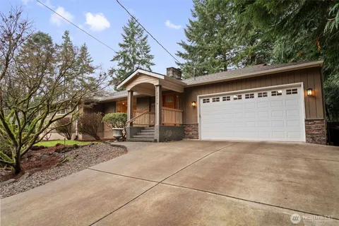 $1,070,000 | 20614 4th Avenue Southwest, Normandy Park, WA 98166