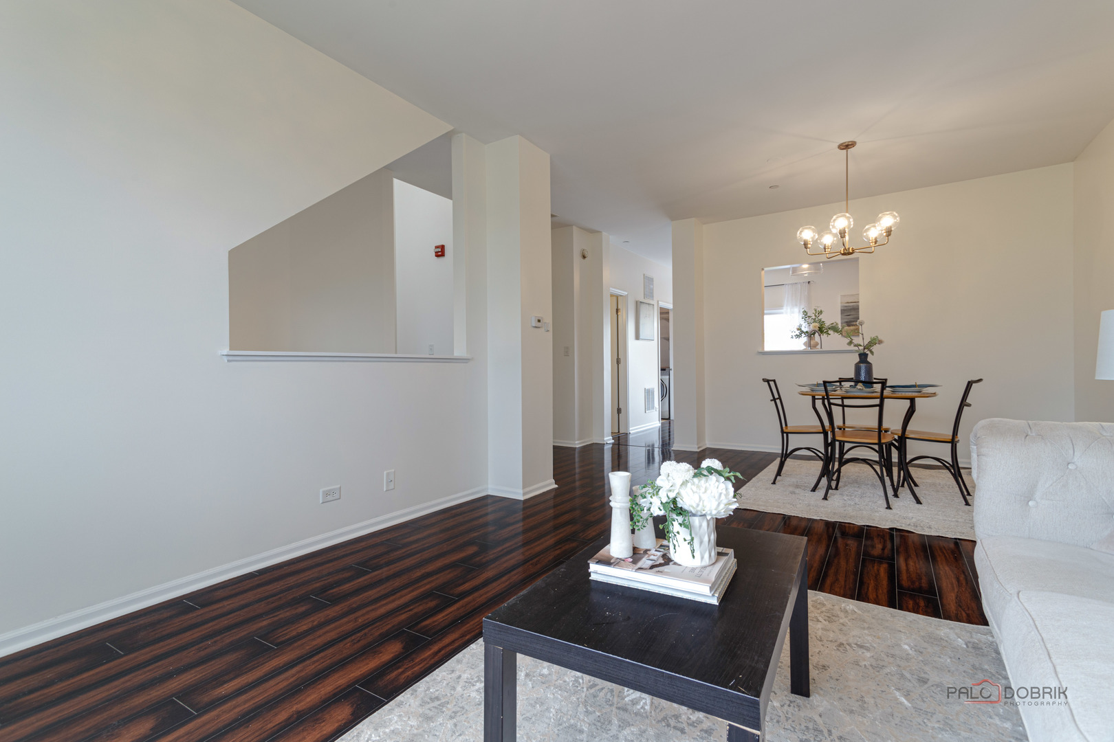 7515e Savoy Lane, Unit C Bridgeview, IL 60455 - Photo 6 of 22 a dining room with furniture and chandelier