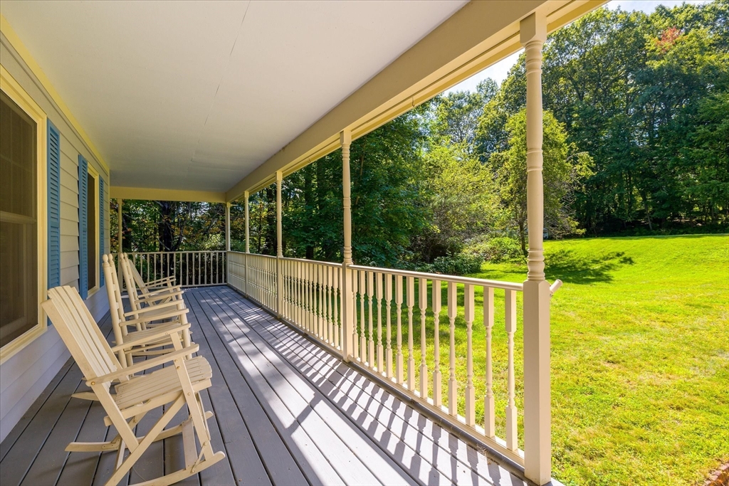 24 Stoneybrook Road Charlton, MA 01507 - Photo 3 of 41 Gallery Image 3