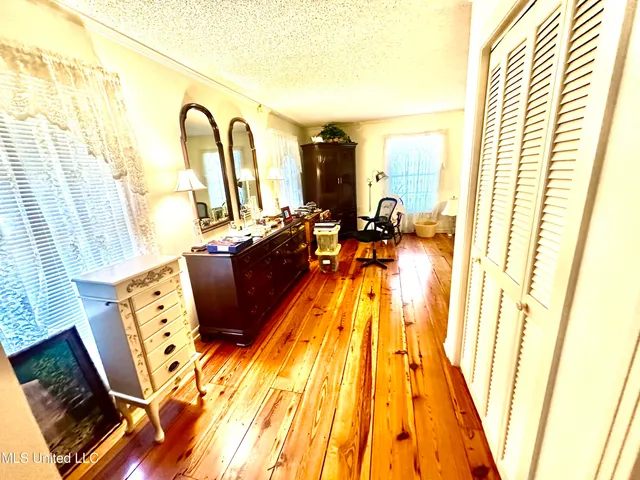 $259,900 | 206 West Meadowbrook Drive, Brookhaven, MS 39601