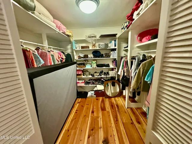 $259,900 | 206 West Meadowbrook Drive, Brookhaven, MS 39601