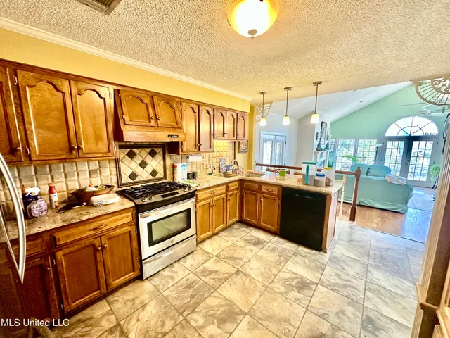 $259,900 | 206 West Meadowbrook Drive, Brookhaven, MS 39601