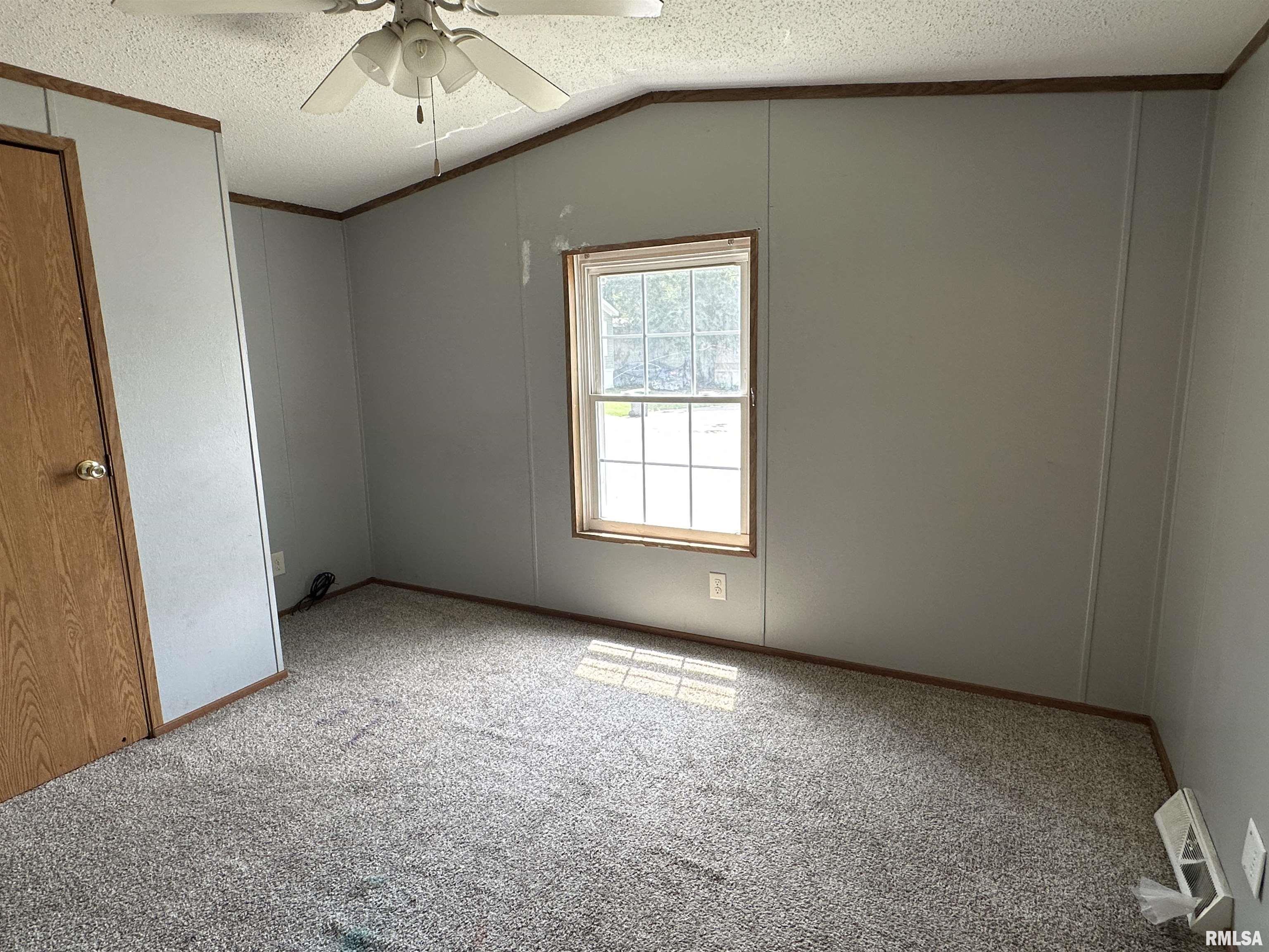 300 Forrest Avenue, Unit 25 Springfield, IL 62702 - Photo 11 of 19