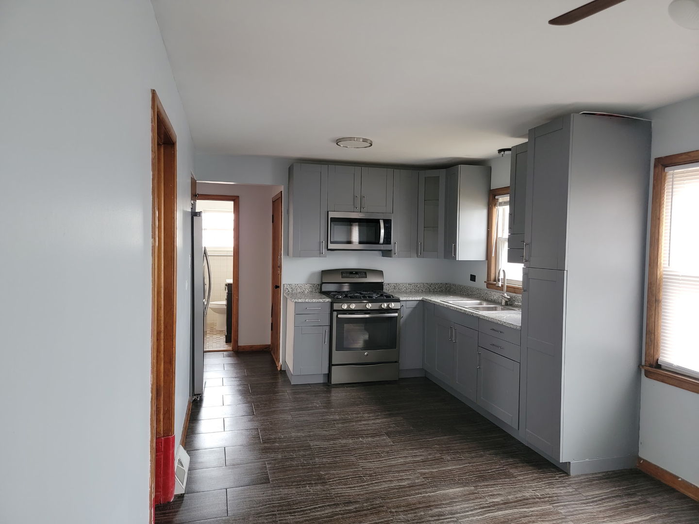 38 West 78th Street Chicago, IL 60620 - Photo 4 of 12