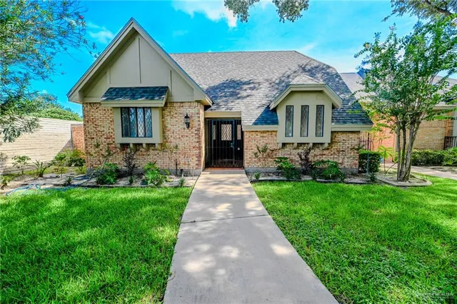 $462,500 | 201 West Pineridge Lane, McAllen, TX 78503