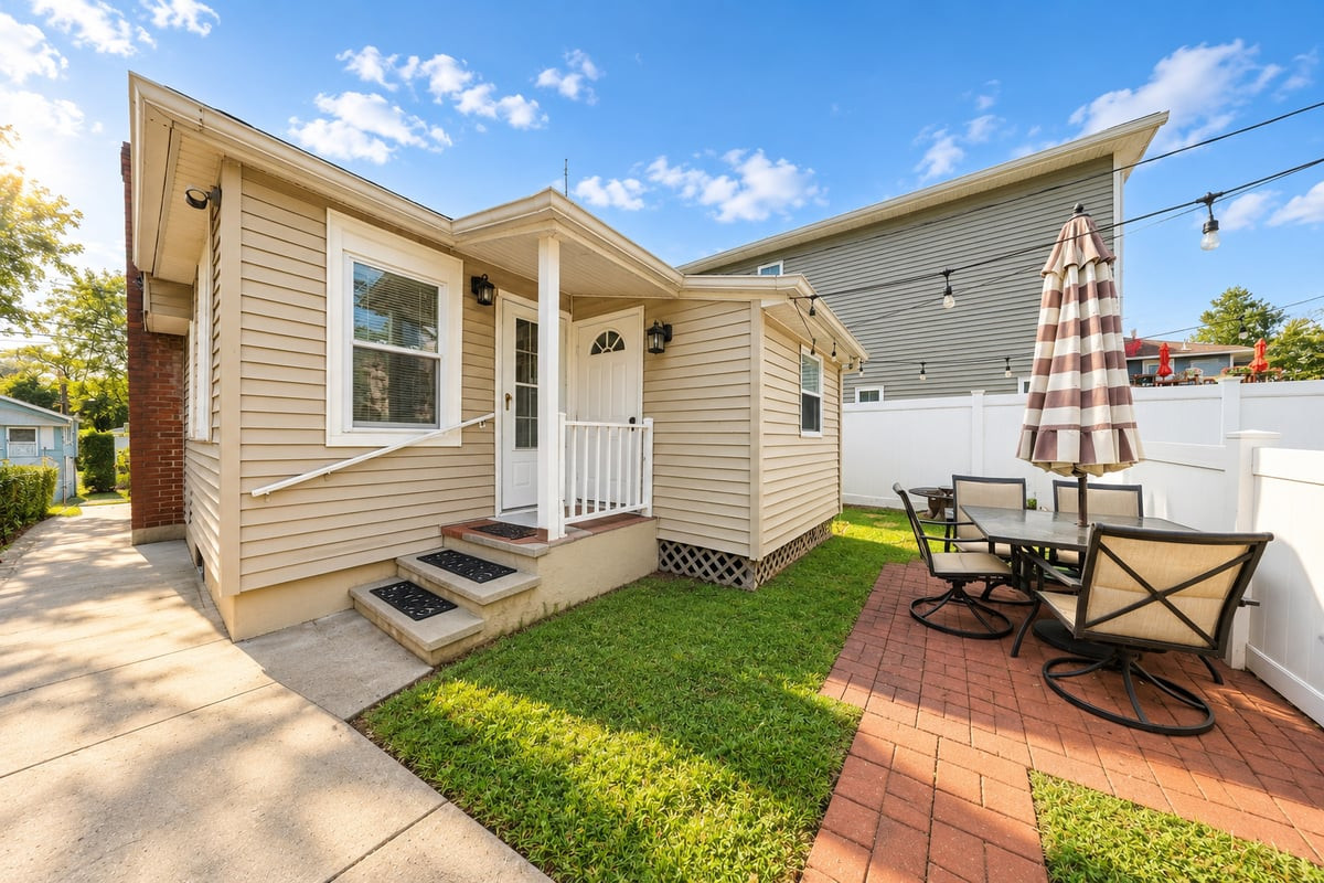 1806 Fernwood Road Belmar, NJ 07719 - Photo 15 of 24 F910A18F-F165-47B1-B027-EA7CE284C8E9.jpg