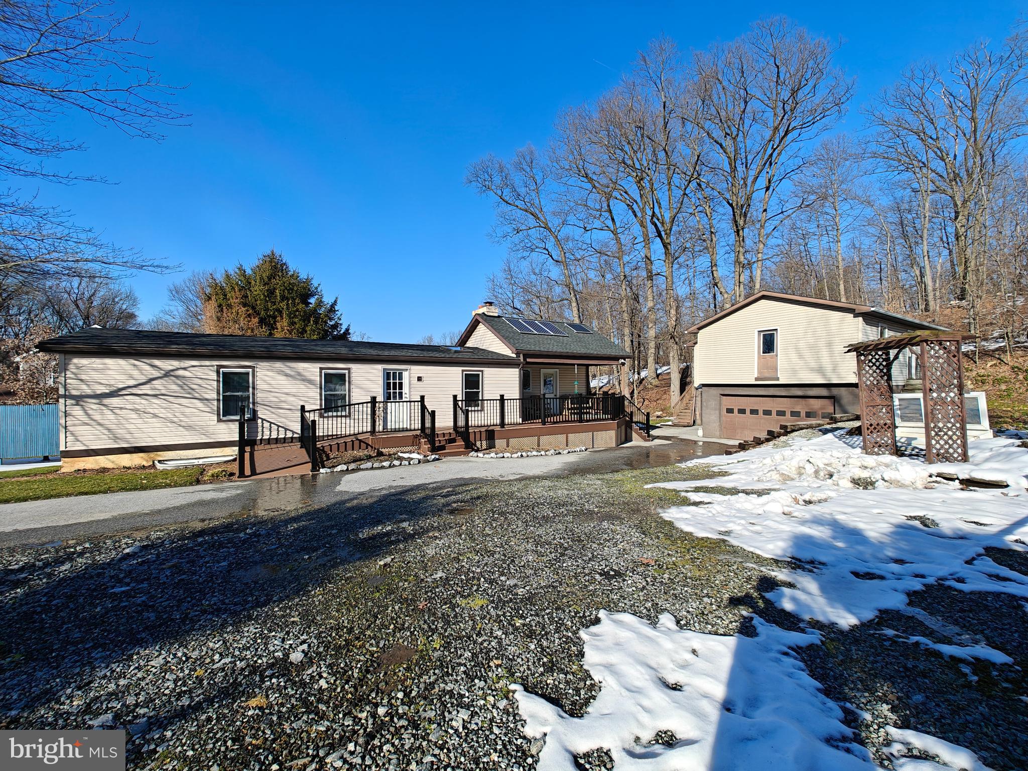 257 South Kinzer Road Paradise, PA 17562 - Photo 4 of 35