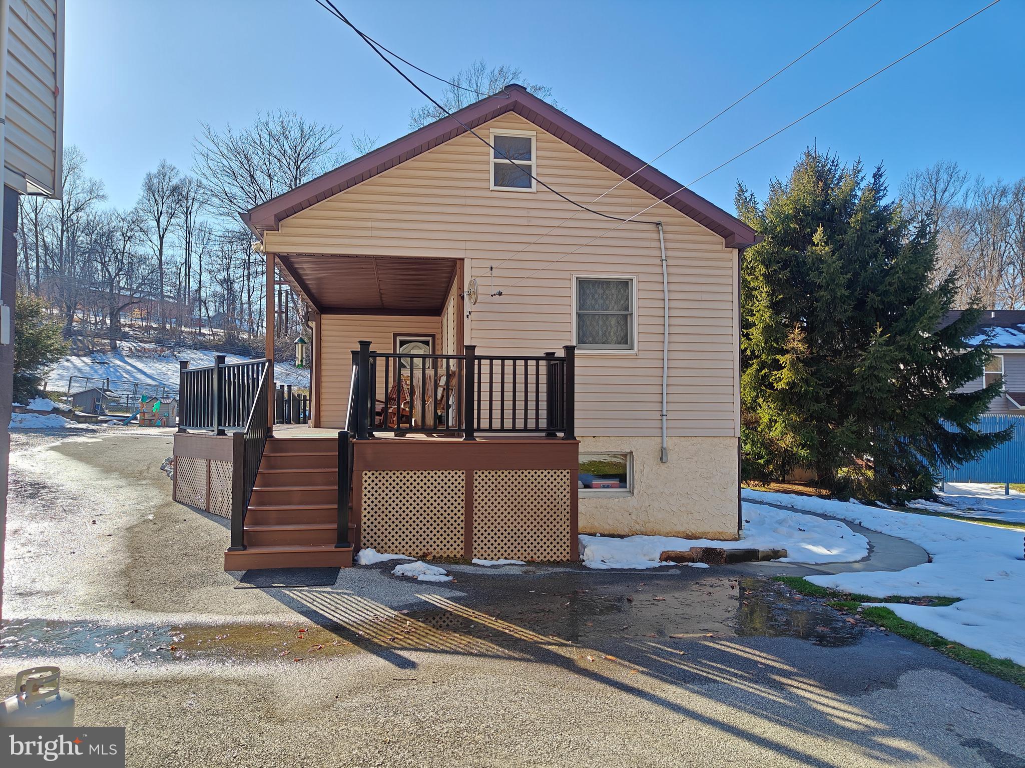 257 South Kinzer Road Paradise, PA 17562 - Photo 8 of 35