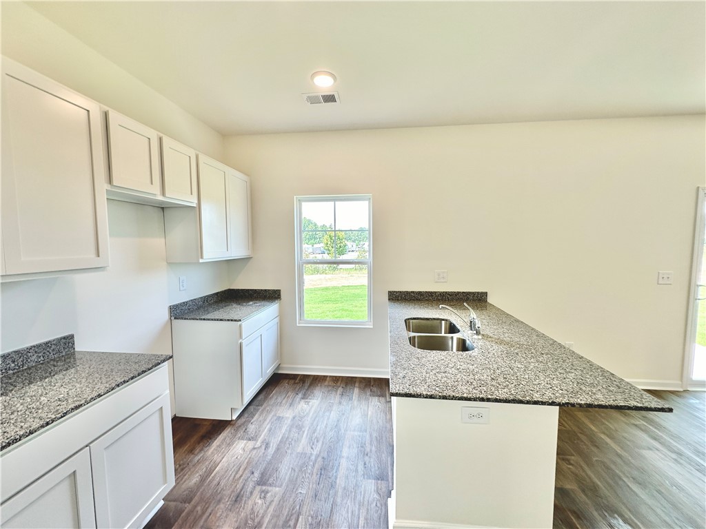 476 Seaborn Circle Pendleton, SC 29670 - Photo 11 of 32