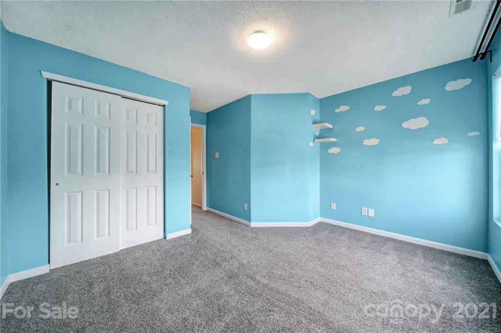 1713 Grove Tree Lane Clover, SC 29710 - Photo 21 of 37 Gallery Image 21