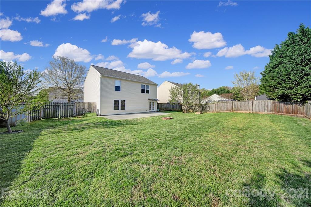 1713 Grove Tree Lane Clover, SC 29710 - Photo 29 of 37 Gallery Image 29